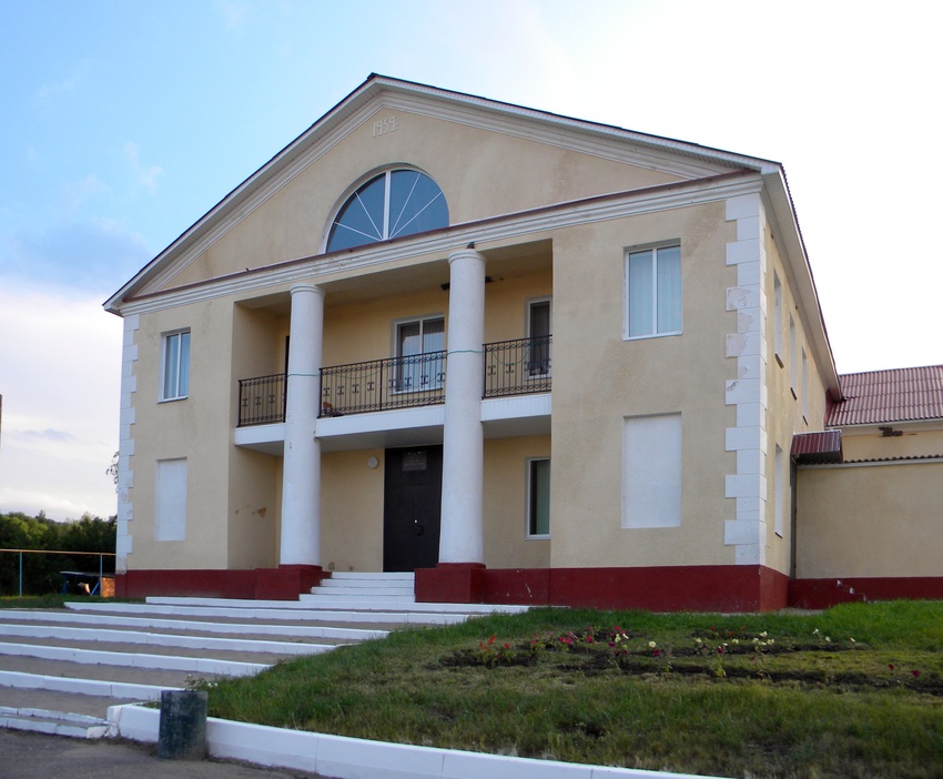 Дворец Культуры в селе Бутово