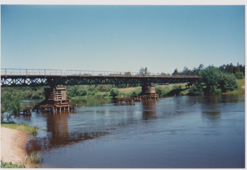 Река Клязьма. Мост перед г. Костерёво. Июль 1994г.