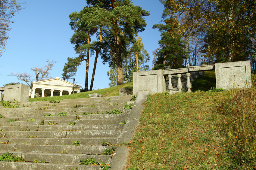 Лестница к Мариентальскому пруду