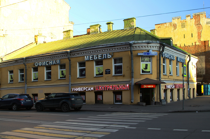 Греческий проспект, 3