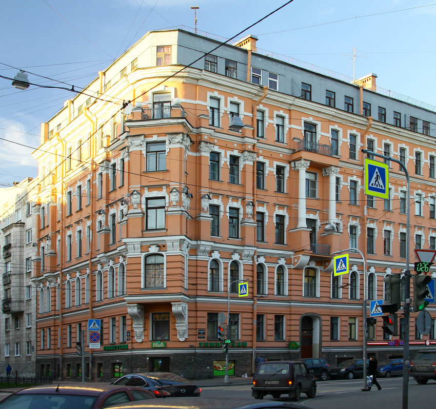 Улица Мытнинская, 4