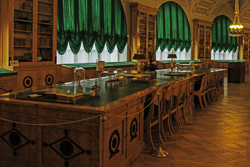 Павловский дворец. Библиотека Росси.