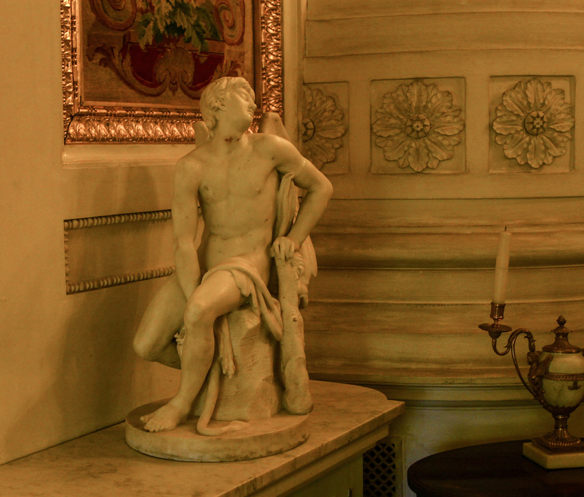 Павловский дворец. В Малом кабинете Павла I.