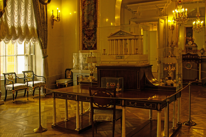 Павловский дворец. Малый кабинет Павла I.