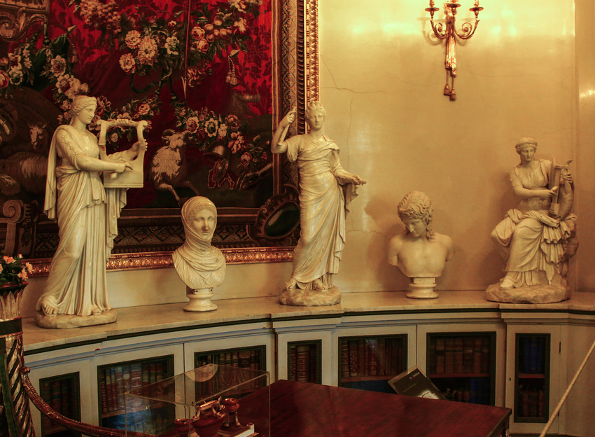 Павловский дворец. Библиотека императрицы Марии Федоровны.