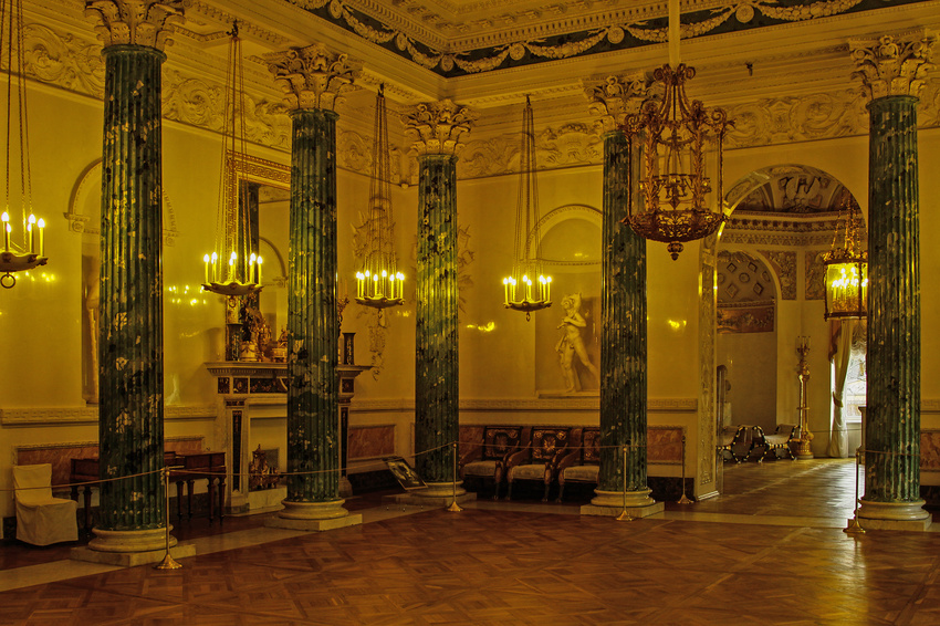 Павловский дворец. Греческий зал.
