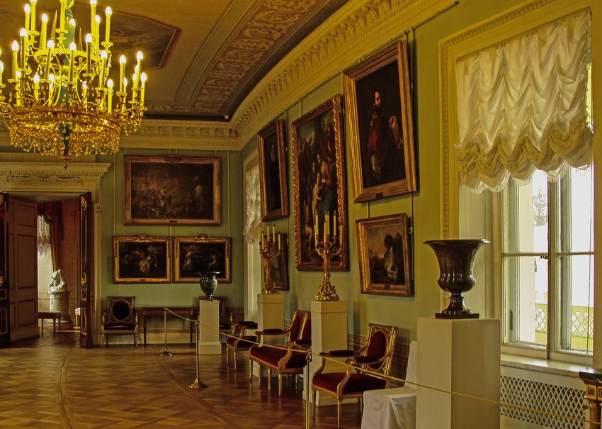 Павловский дворец. Картинная галерея.