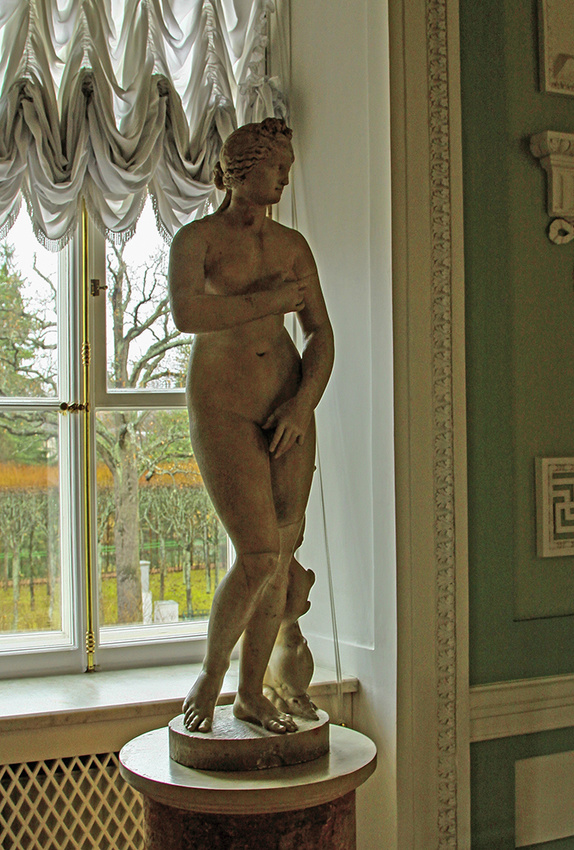 Павловский дворец. В Кавалерском зале.