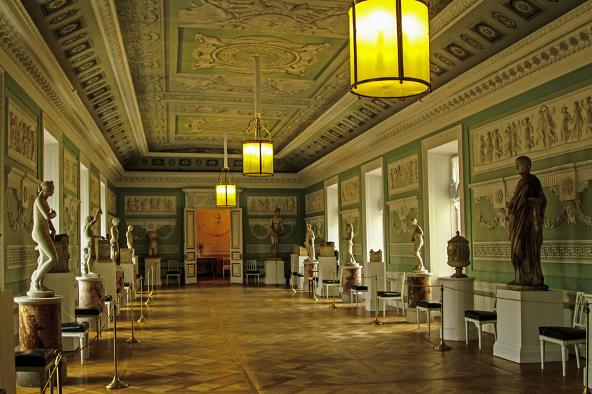 Павловский дворец. Кавалерский зал.