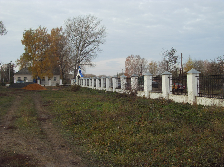 На территории Храма