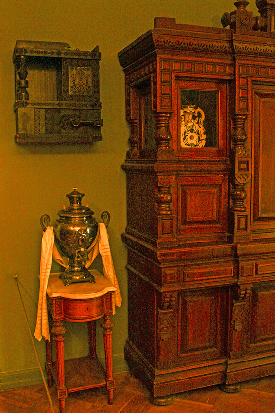 Павловский дворец. Столовая.