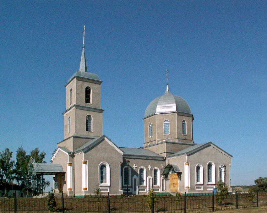 Храм Дмитрия Солунского в селе Казацкое