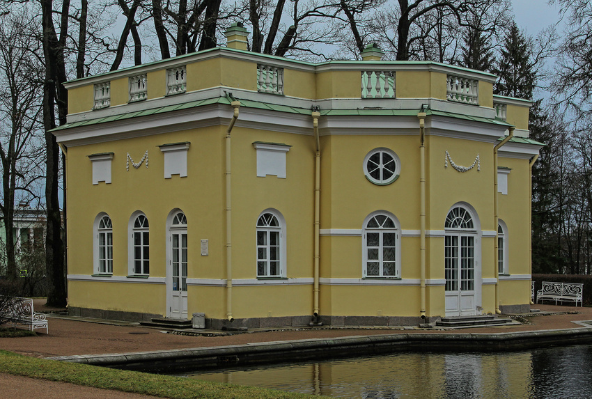 Павильон &quot;Верхняя ванна&quot;