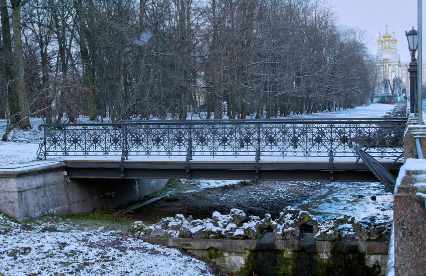 Мост в парке