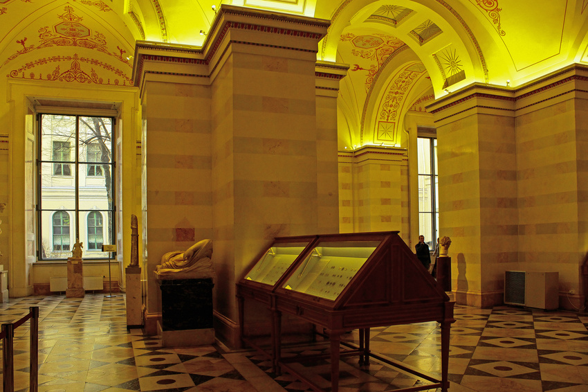 Эрмитаж. Зал культуры и искусства античных городов