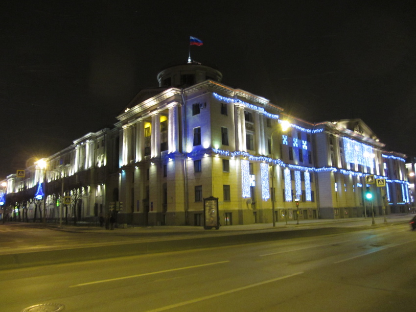 Здание исполкома Калининского района