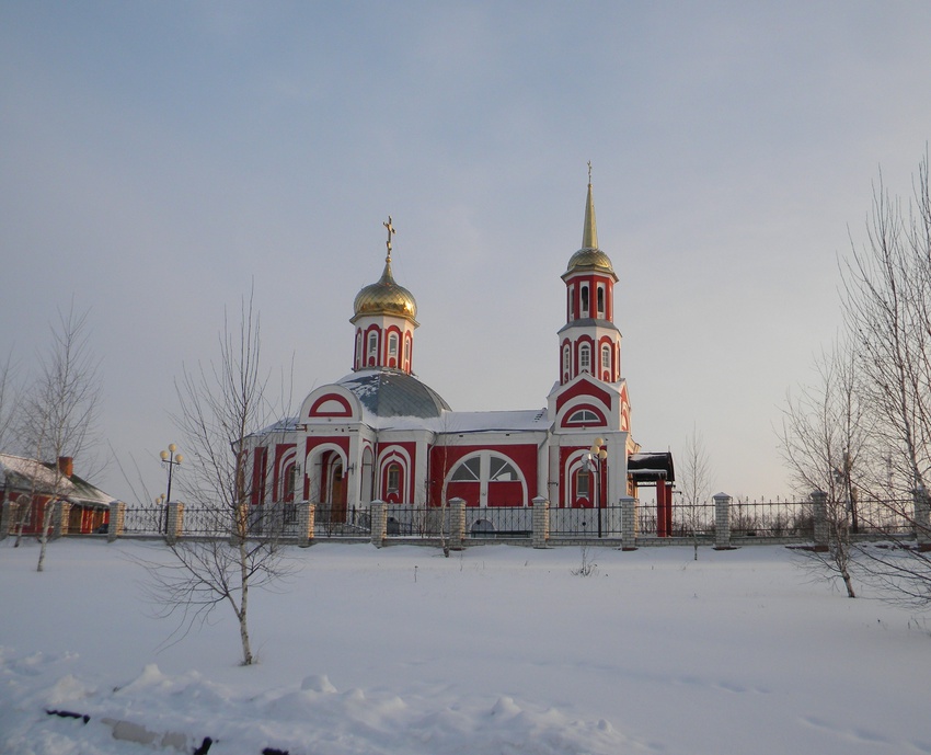 Погода бобрава беловский курской. Церковь село Бобрава.