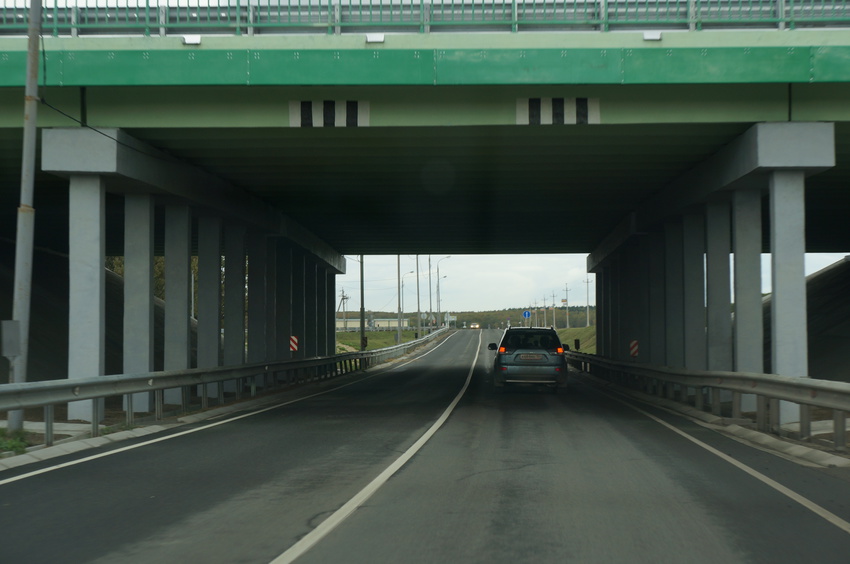 Туннель под Симферопольской автострадой