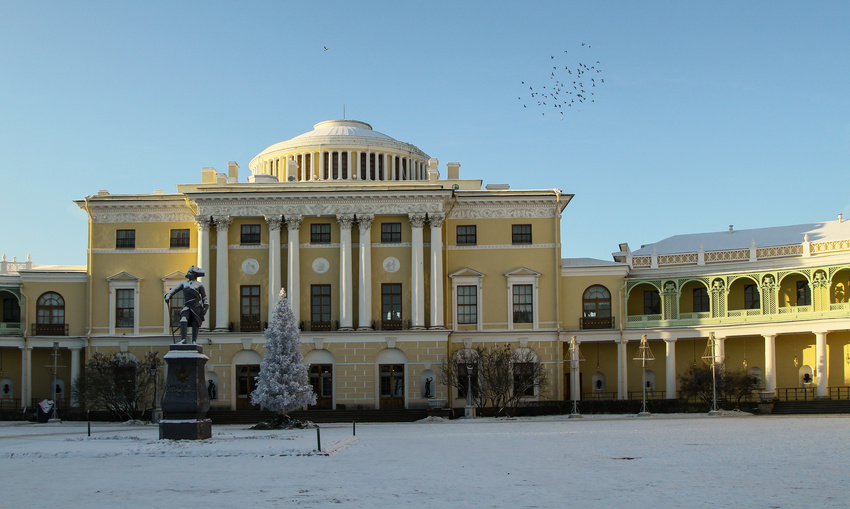 Павловский дворец