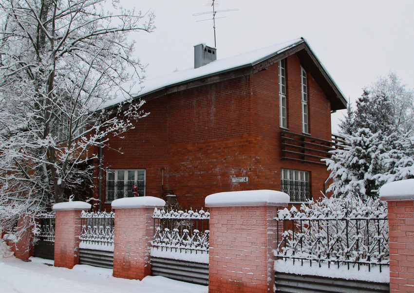 Улица 9-го Января, 4