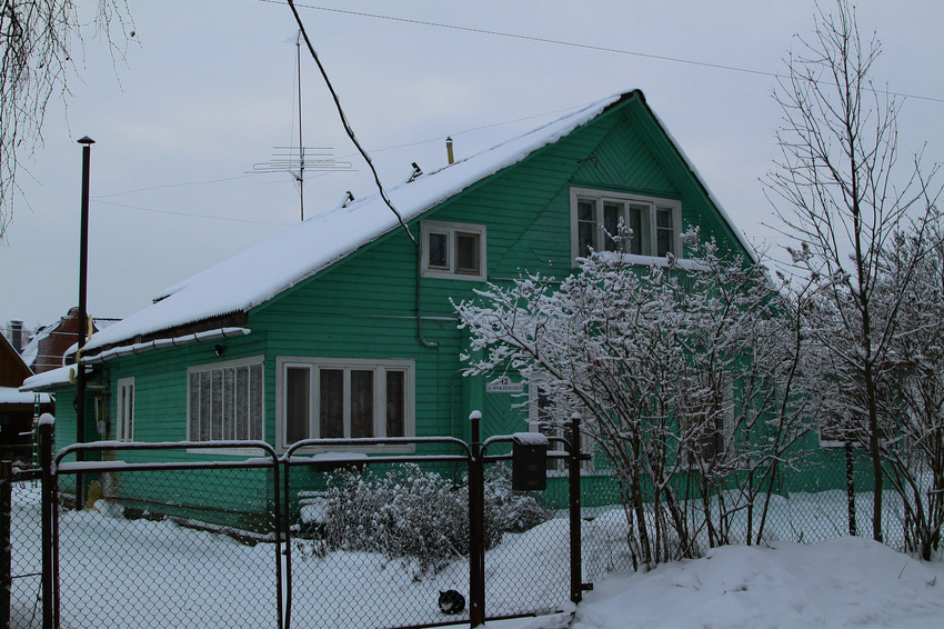 Улица Зеленовой, 13