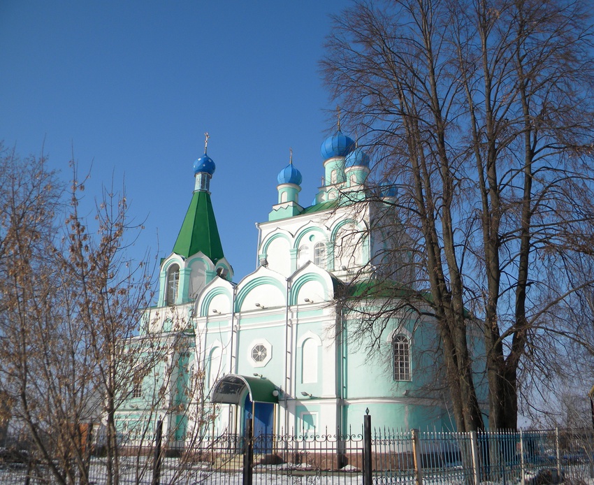Храм Успения Пресвятой Богородицы в селе Пушкарное