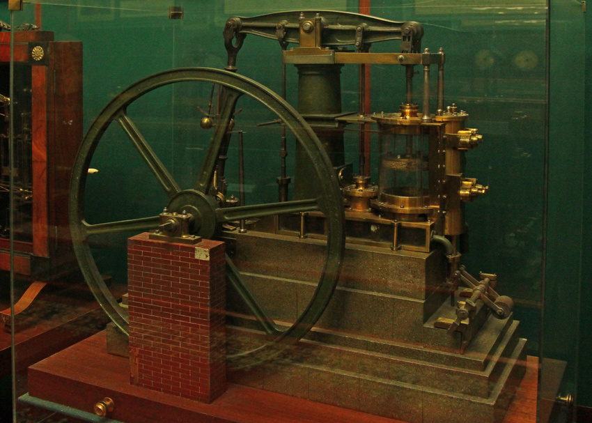 Музей железнодорожного транспорта. Макет паровой машины Уатта 1786 г.