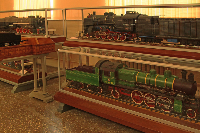 В музее железнодорожного транспорта