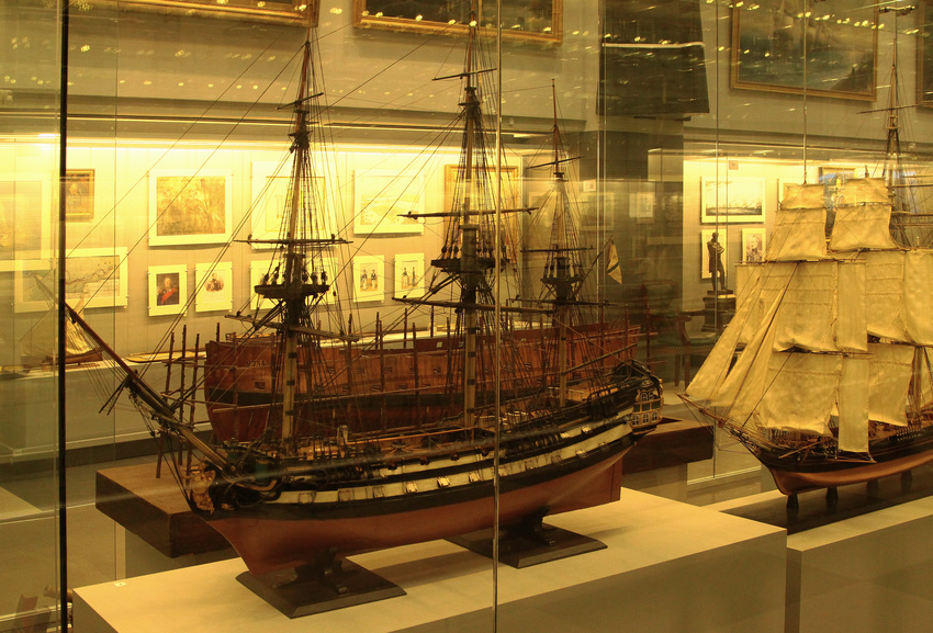 Военно-морской музей