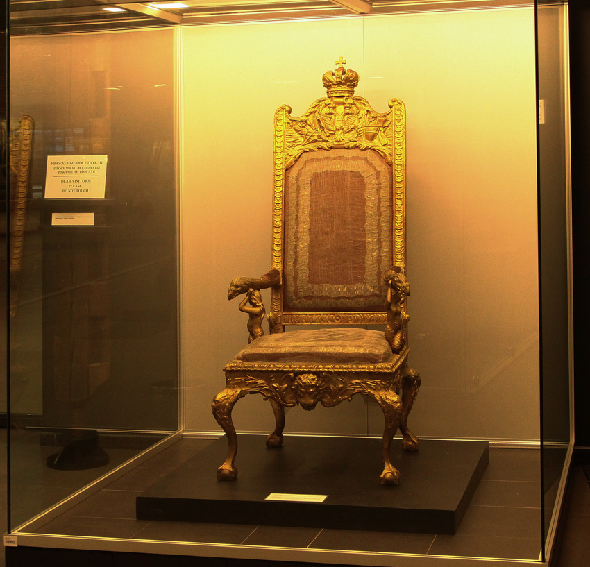 Военно-морской музей. Морской трон Екатерины II.
