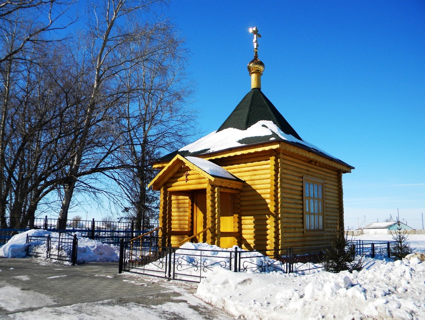 Кладбищенская часовня в селе Новоуколово