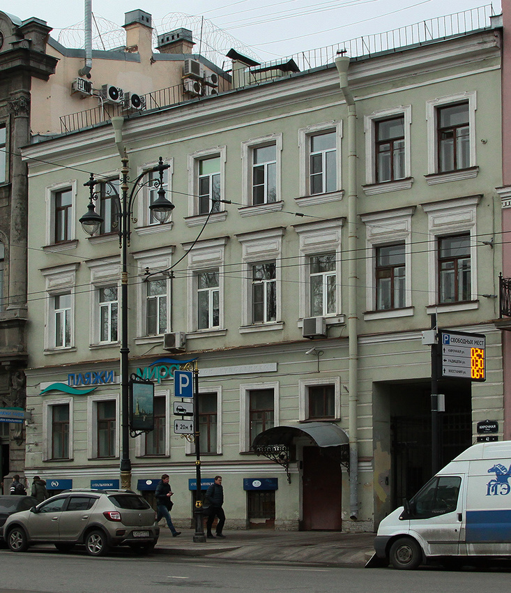 Улица Кирочная, 42