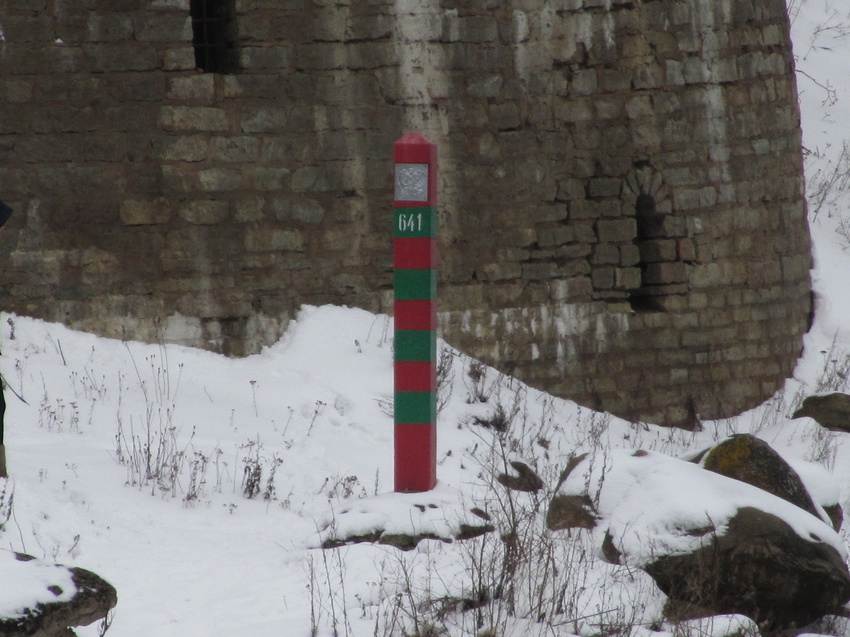 Ивангород, пограничный столб