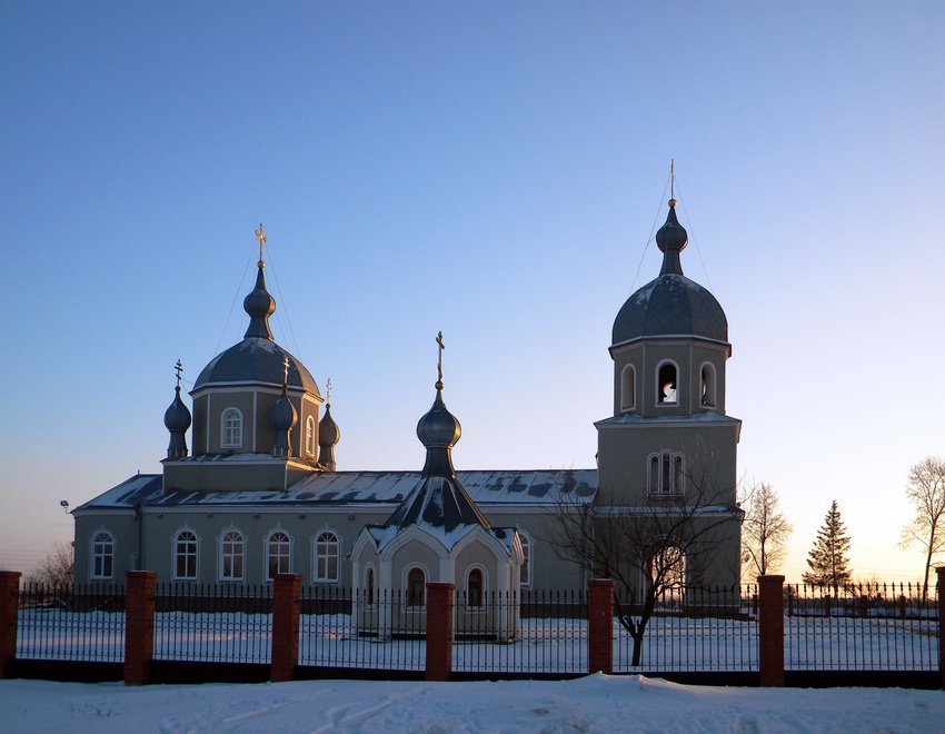 Храм Димитрия Солунского в селе Скородное