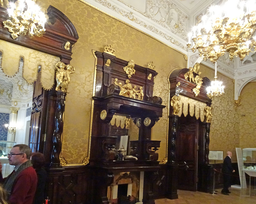 Музей Фаберже. Золотая гостиная.