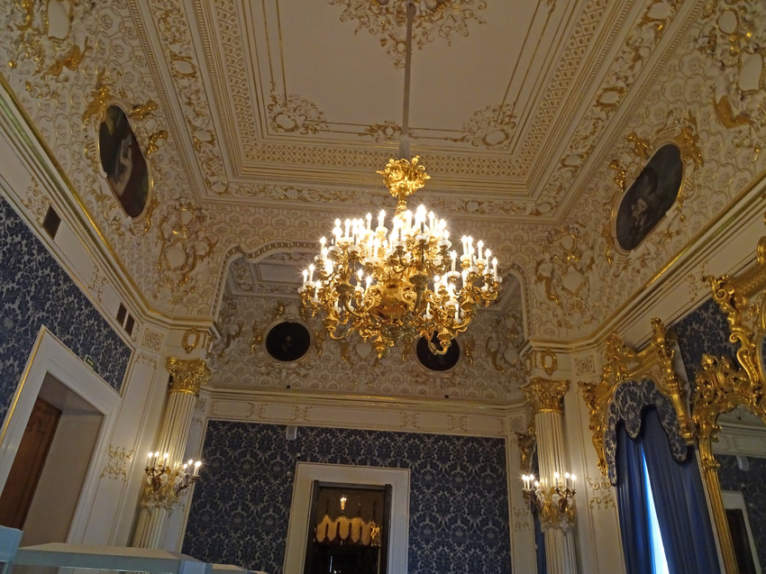 Музей Фаберже. Синяя гостиная.