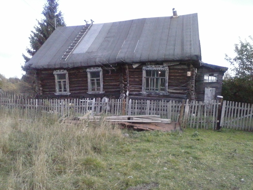 Дом Антонова Николая (до 90-х годов) в деревне Ионино