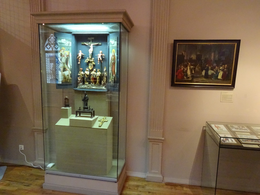 Музей истории религии. Зал католицизма.