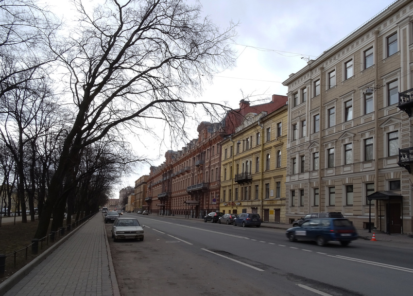 Конногвардейский бульвар