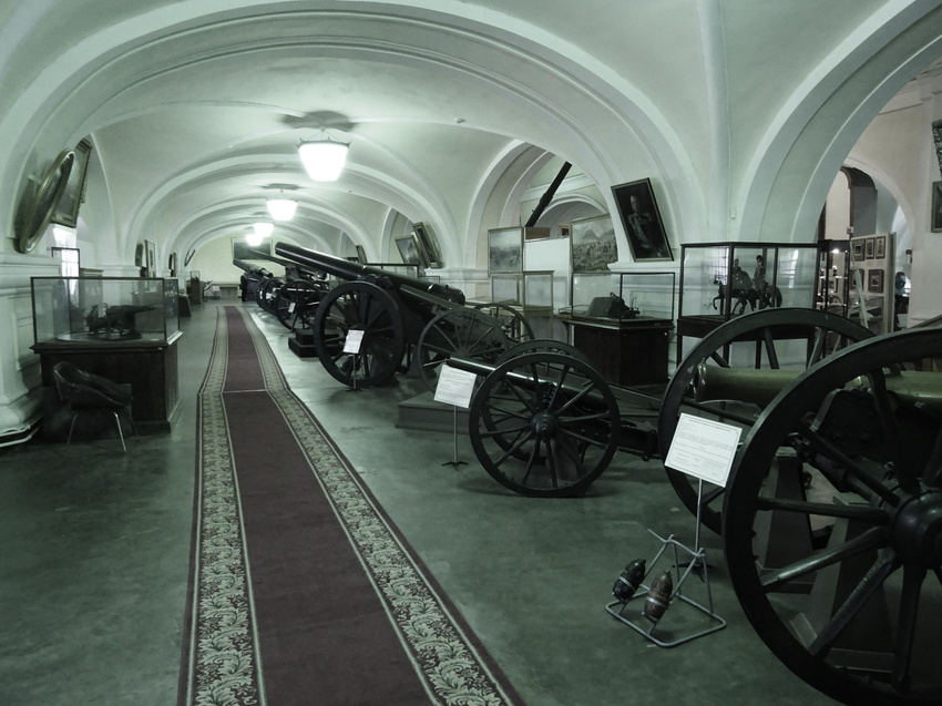 Музей артиллерии, инженерных войск и войск связи. Зал истории артиллерии с середины 19 века до 1917 года.