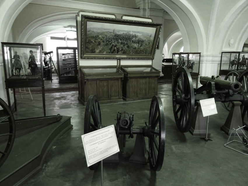 Музей артиллерии, инженерных войск и войск связи. Зал истории артиллерии с середины 19 века до 1917 года.