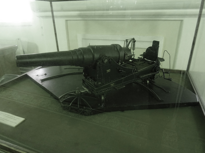 Музей артиллерии, инженерных войск и войск связи. Зал истории артиллерии с середины 19 века до 1917 года.