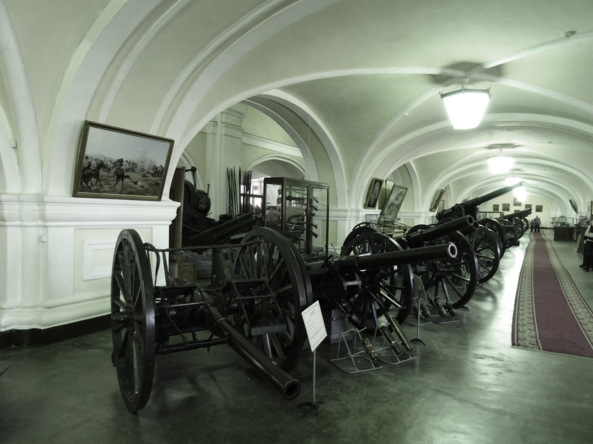 Музей артиллерии, инженерных войск и войск связи. Зал истории артиллерии с середины 19 века до 1917 года.