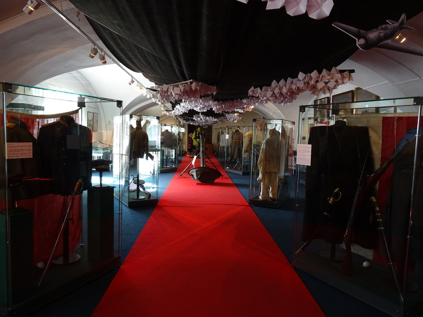 Музей артиллерии, инженерных войск и войск связи. Зал Великой Отечественной войны.