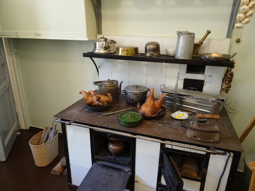 Музей Кирова. Кухня.