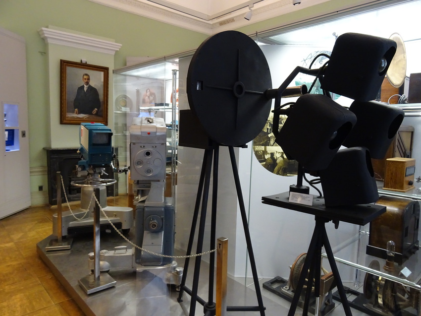 Центральный музей связи