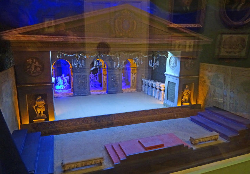 Музей театрального и музыкального искусства