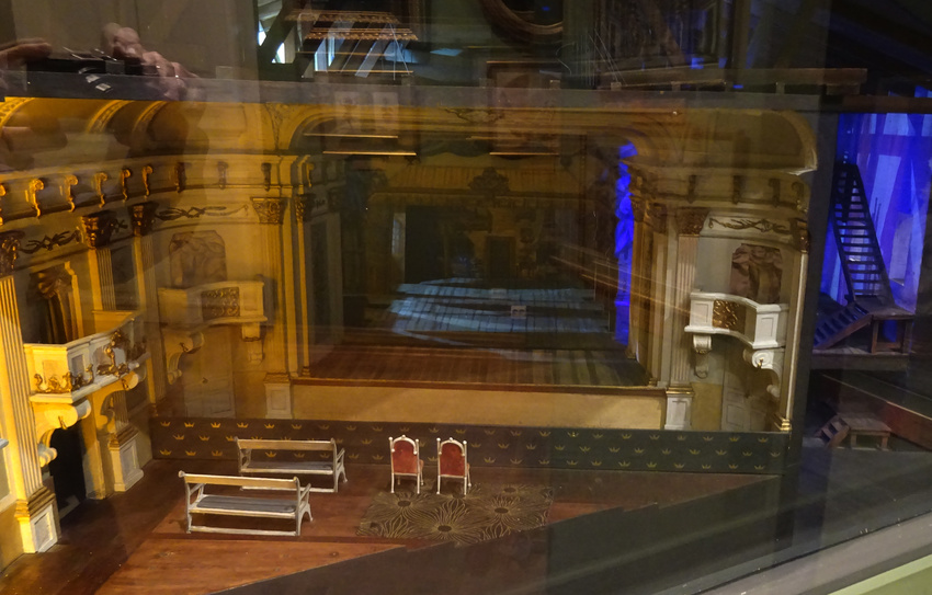 Музей театрального и музыкального искусства