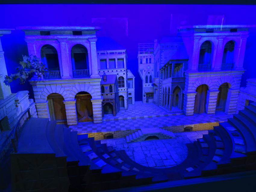 Музей театрального и музыкального искусства. Модель театра Венеции.