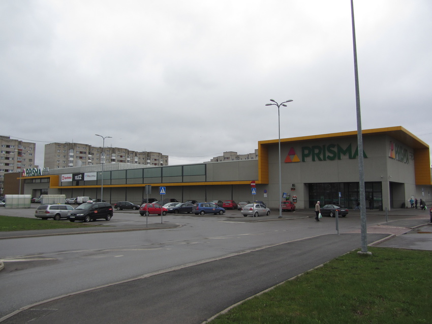 Нарва. Район Солдино, ТЦ Призма